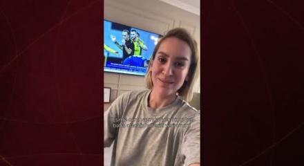 Spor spikeri Gürler Akgün canlı yayında baba olacağını öğrendi