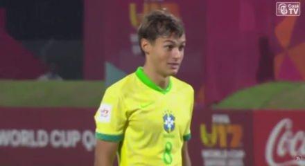 U-17 Dünya Kupası müsabakasında müthiş paneka penaltısı!