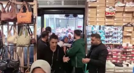 Bursa'da indirim çılgınlığı! Mağazaya resmen akın ettiler