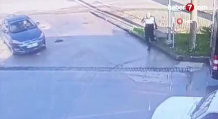  Dikkatsiz sürücü polise çarptı!