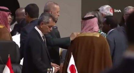 G20 Zirvesi'ne damga vuran an: Erdoğan, Suudi Prens Faysal ile böyle selamlaştı!