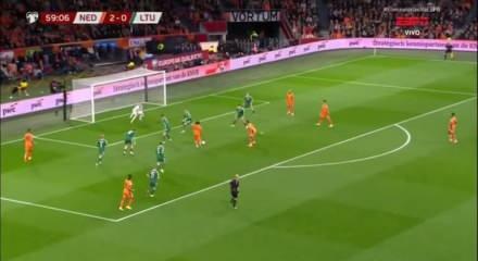 Hollanda Litvanya'yı yenerek Dünya Kupası'na katılım hakkı kazandı