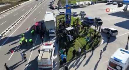 Sinop’ta otomobil tıra çarptı: Özel eğitim öğretmeni Engin Sipahi hayatını kaybetti