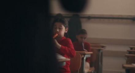 MEB'in 24 Kasım videosu gündem oldu! 'Bir öğretmenin dokunduğu kalp...' mesajıyla herkesi duygulandırdı