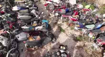 Antalya’daki yediemin otoparkı araç mezarlığına döndü: 20 yıldır satılmayı bekleyen araçlar var