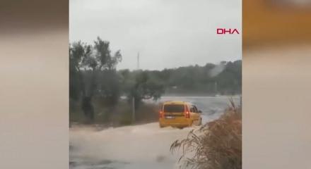 Ayvalık'ta sokaklar göle döndü! Metrekareye 120 kilogram yağış düştü