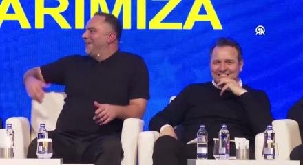 Fenerbahçe'nin efsane golcüsü yönetime seslendi! 'Allah'ınızı seviyorsanız alın'