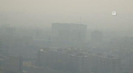 İran’da hava ve salgın alarmı: Birçok ilde okullar uzaktan eğitime geçti