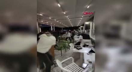 Görüntüler film sahnesinden değil! Kafedeki kavga herkesi şaşırttı