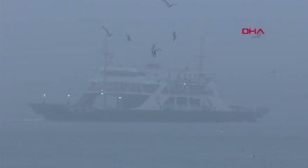 İstanbul Boğazı'nda gemi trafiği durdu