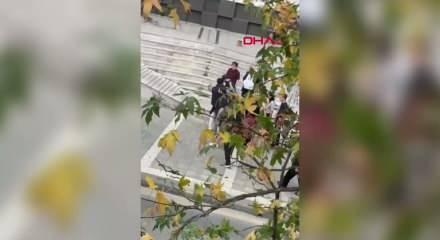 Kağıthane’de feci anlar! Ağabey kız kardeşini rahatsız eden 2 kişiyi bıçakladı!