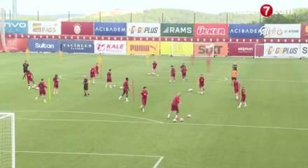 Okan Buruk’ta temizlik operasyonu: 3 isimle yollar ayrılıyor