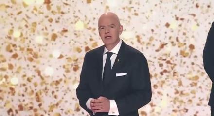 FIFA tarafından Donald Trump'a barış ödülü verildi