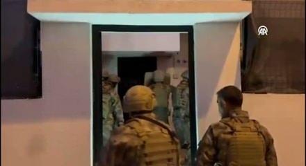 Adana'da silah kaçakçılığı yapan çeteye film gibi baskın!