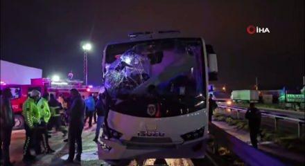 Amasya’da feci kaza: Jandarma ve hükümlüleri taşıyordu!