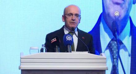 Bakan Mehmet Şimşek büyüme verilerini paylaştı