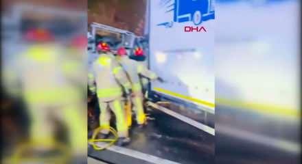 Başakşehir'de zincirleme trafik kazası: 2 ölü, 6 yaralı