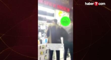 Bursa’da telefoncu dükkanında kavga: Çevre esnafı araya girdi