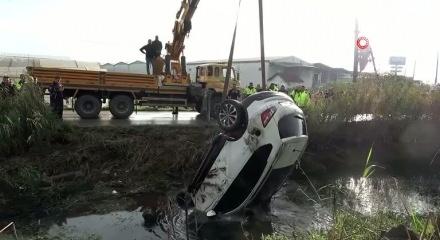 Eşlni kazada kaybeden ecılı eşin feryadı yürekleri yaktı