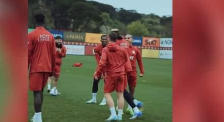  Osimhen ve Torreira sarı kart sınırında