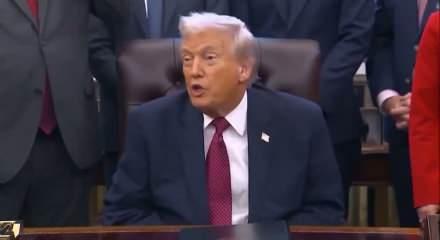 Trump'tan Somali'ye ırkçı söylemler!