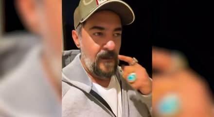 Ünlü oyuncu Celil Nalçakan trafik kazası geçirdi! Durumu iyi