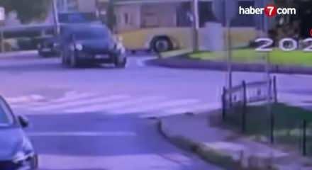 Üsküdar'da feci kaza: İETT otobüsü börekçiye girdi, 4 kişi yaralandı