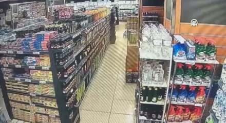 Van'da korkutan deprem!