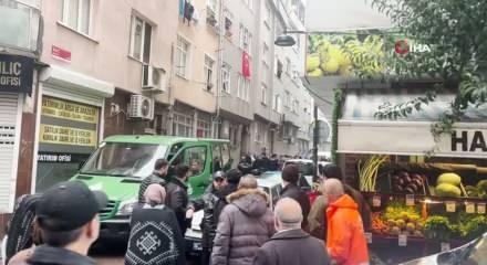 Zeytinburnu'nda bir taksici bıçaklanarak öldürüldü