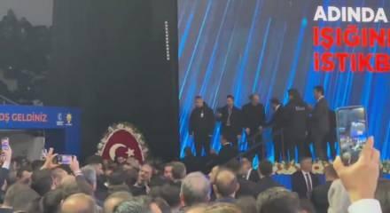 AK Parti'de 108 başkan değişti