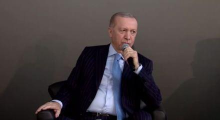 Cumhurbaşkanı Erdoğan: Gençlerimizden bu millet düşmanlarına karşı dikkatli olmalarını özellikle rica ediyorum