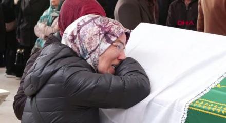 Fatih Karahan'ın annesi son yolculuğuna uğurlandı