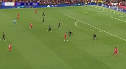 Fenerbahçe'de Mohamed Salah için fitil ateşlendi! Taraftarlar mesaj yağmuruna tutuyor