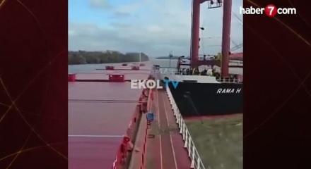Türk gemisinin duran gemiye çarptığı o anlar kamerada!
