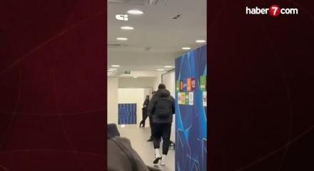 Hakan Çalhanoğlu 11. dakikada sakatlanarak oyundan çıktı!