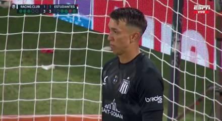 Muslera kalesinde devleşti, kurtardığı penaltılarla kupayı takımına armağan etti