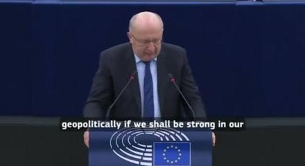 Kubilius: "Amerikalılar, AB ile savaşmayı planlıyor"
