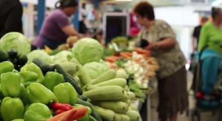 Sebze ve meyvelerdeki fahiş fiyat artışında hal borsası etkili oluyor iddiası!