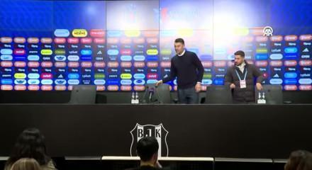 Süper Lig'te teknik direktör kıyımı devam ediyor! Burak Yılmaz da ayrılıyor