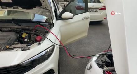 Uzmanından araç sahiplerine uyarı: "Akü bittiğinde aracı vurdurmayın"