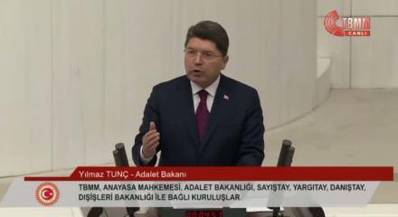 Yılmaz Tunç: Türkiye'yi karalamaya çalışanlara fırsat vermemiz gerekiyor