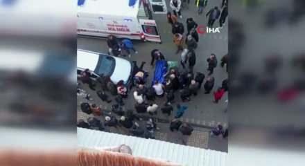 Adıyaman'da yol ortasında eşini bı&ccedil;aklayarak &ouml;ld&uuml;rd&uuml;