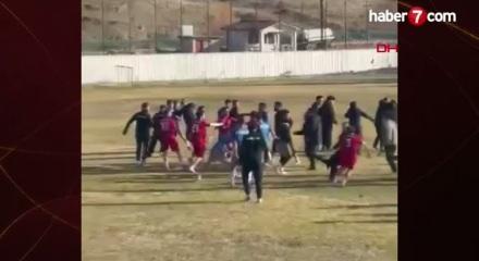Amatör ligde iki takım arasında kavga: 4 futbolcu, 1 antrenör yaralandı