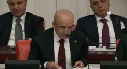 Bakan Şimşek'ten asgari &uuml;cret ve vergi borcu a&ccedil;ıklaması!