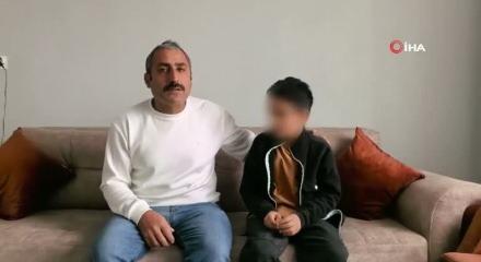 Bu nasıl eğitimci! Okul m&uuml;d&uuml;r&uuml; &ouml;ğrenciyi yakasından tutup yere fırlattı!