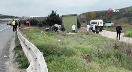 B&uuml;y&uuml;k&ccedil;ekmece&rsquo;de gece kazası sabah fark edildi: 2 kişi hayatını kaybetti