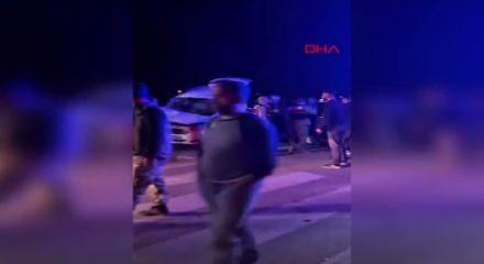 Gaziantep&rsquo;te hafif ticari ara&ccedil; ile tır &ccedil;arpıştı! 4 yaralı