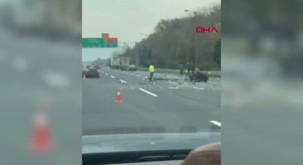 Hendek&rsquo;te otoyol kazası: 1 &ouml;l&uuml;, 1 yaralı