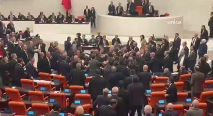 TBMM'de arbede yaşandı