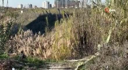 Adana'da bir kadın yol kenarında &ouml;l&uuml; bulundu